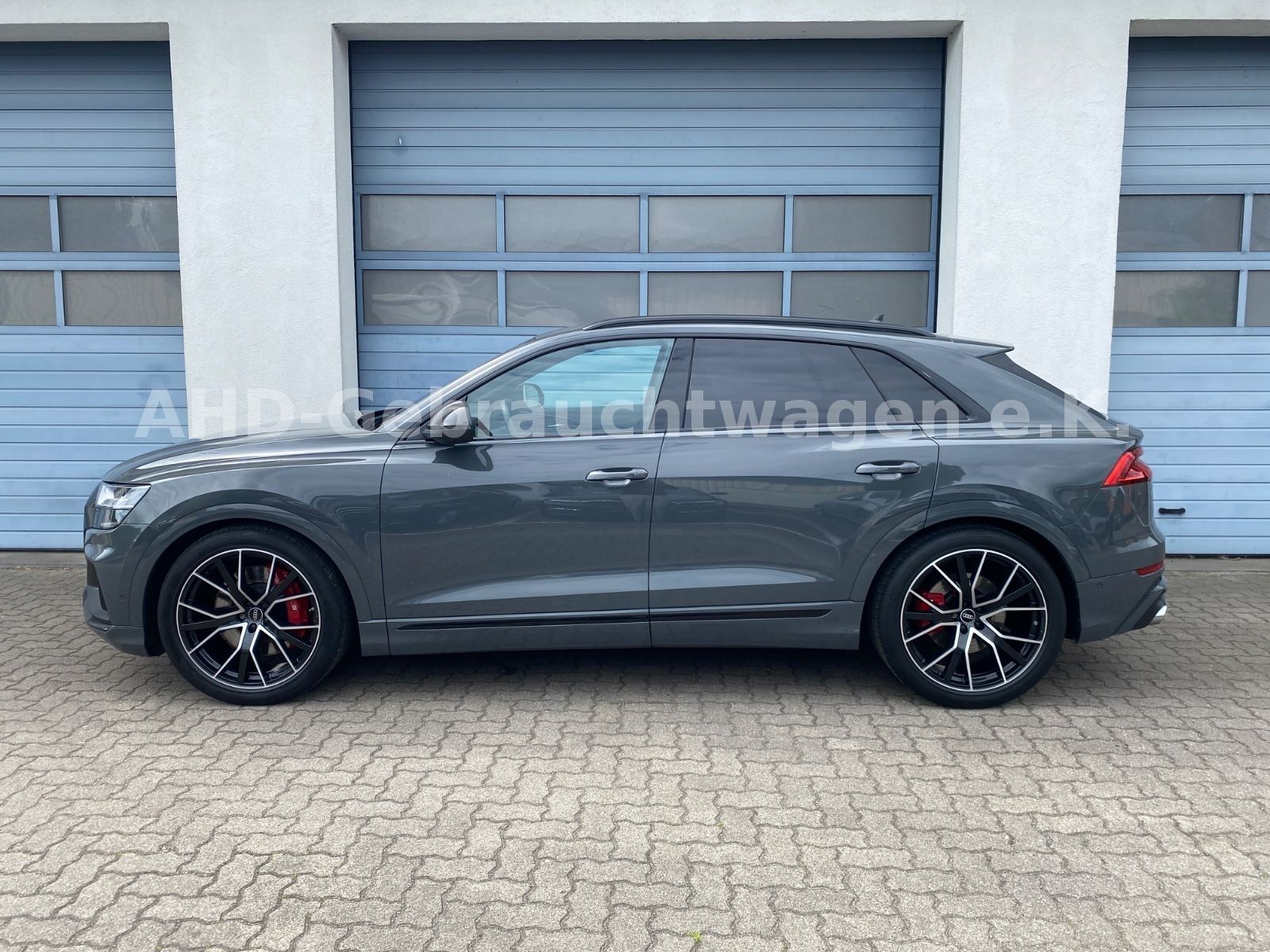 Fahrzeugabbildung Audi SQ8 4.0 TDI AHK B&O 360° Carbon Matrix Rauten 22
