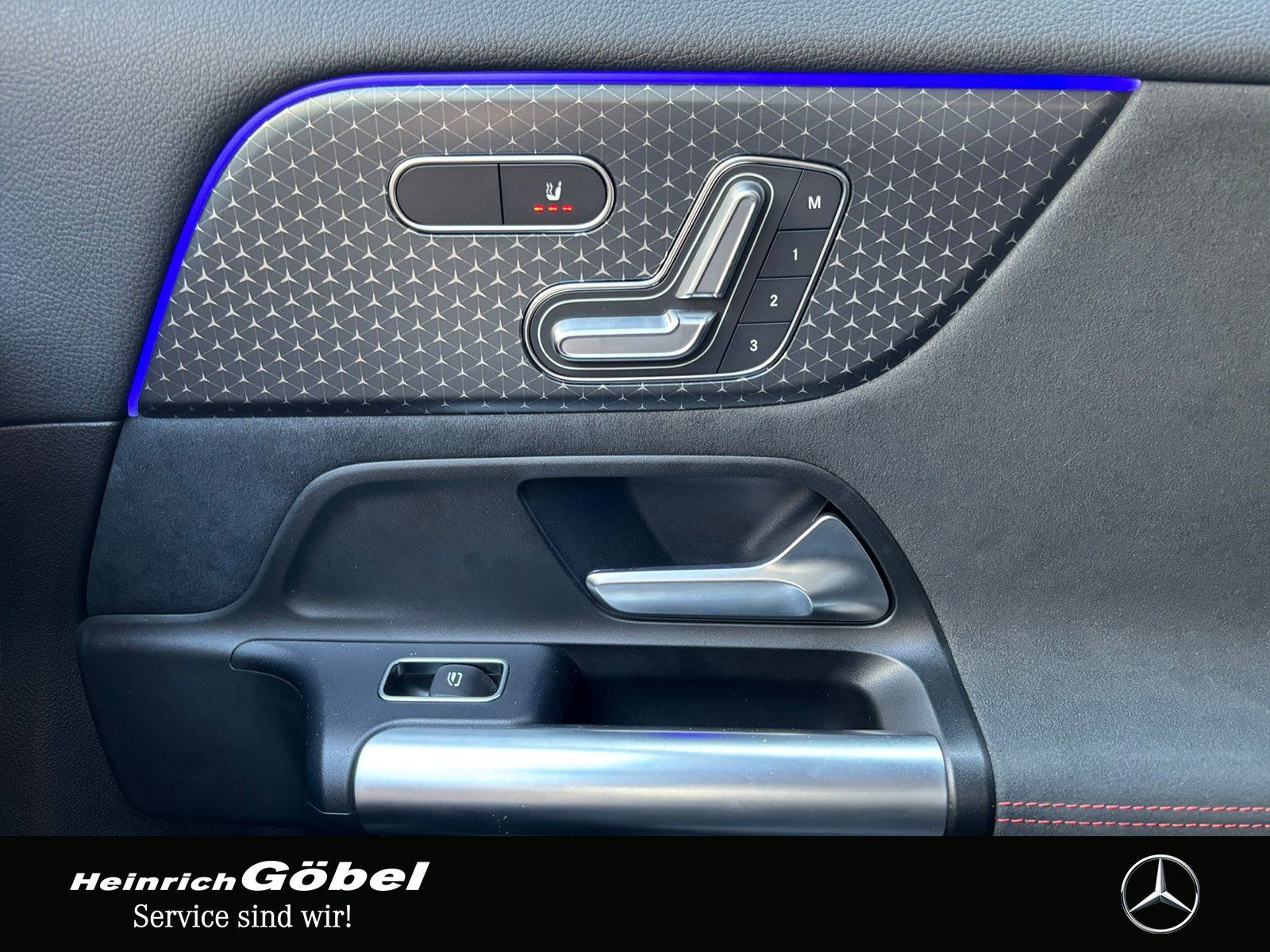 Fahrzeugabbildung Mercedes-Benz AMG GLA 35 4M*HUD*PANO*MEMORY*360°KAMERA*21ZOLL