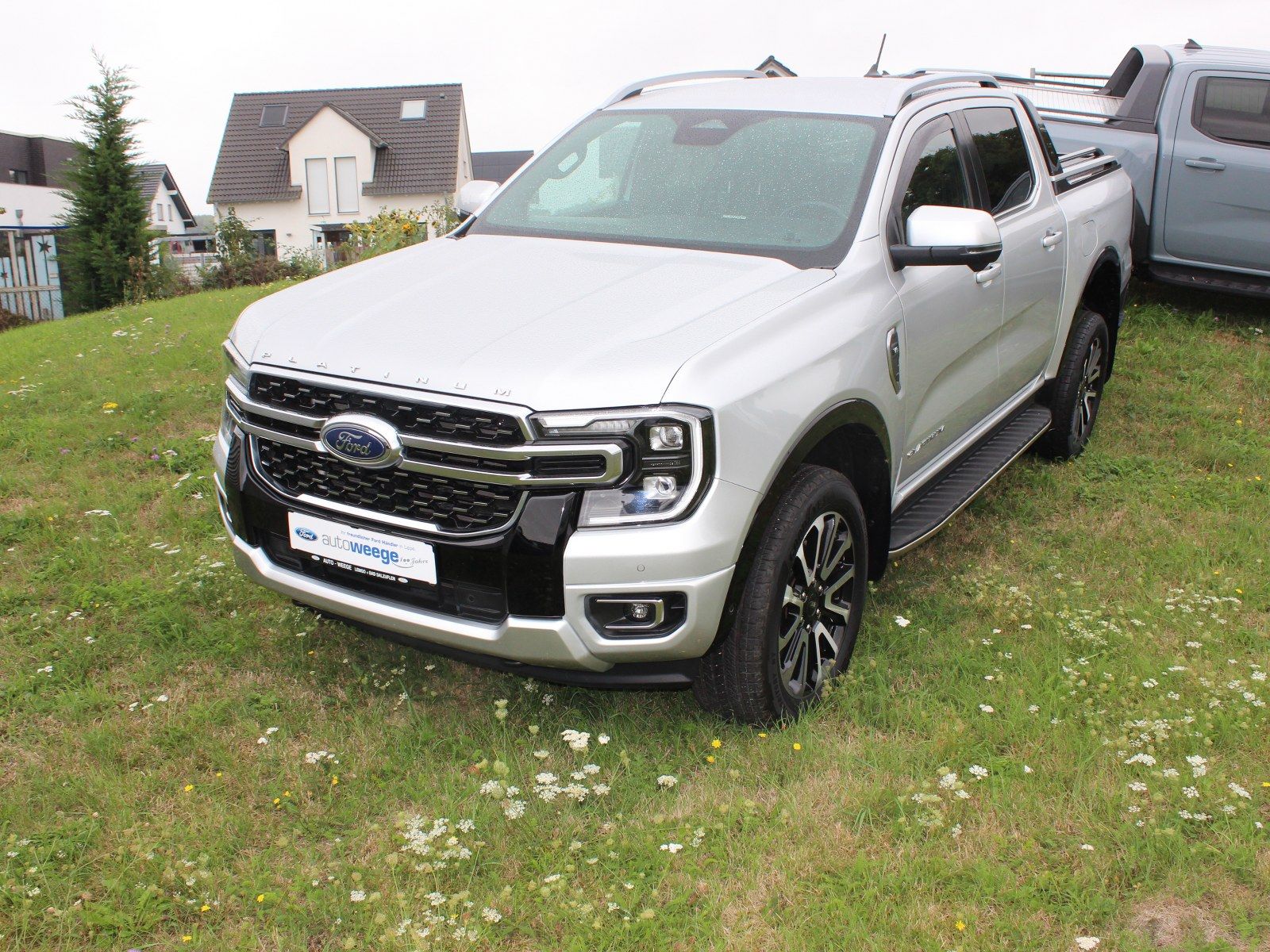 Fahrzeugabbildung Ford Ranger Platinum e-4WD Doppelkabine