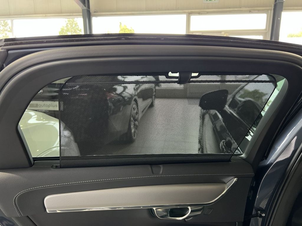 Volvo S90 T8 Plus Dark Recharge AWD ACC BLIS 360° Dach