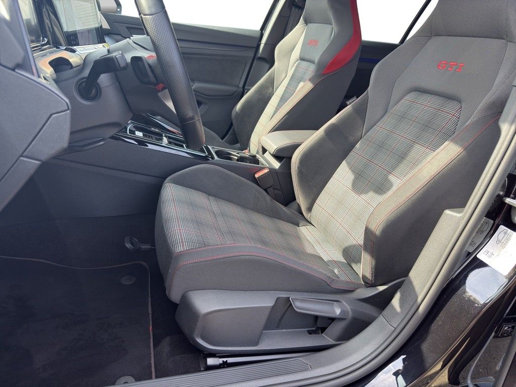 Volkswagen Golf - Bild 11