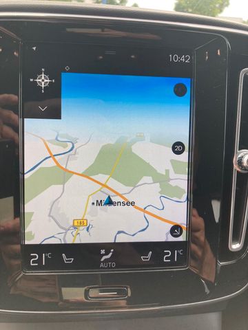 XC 40 D3 Momentum Pro AWD