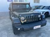 Jeep Wrangler Unlimited 2.8 CRD DPF Sahara Auto - Jeep: J8