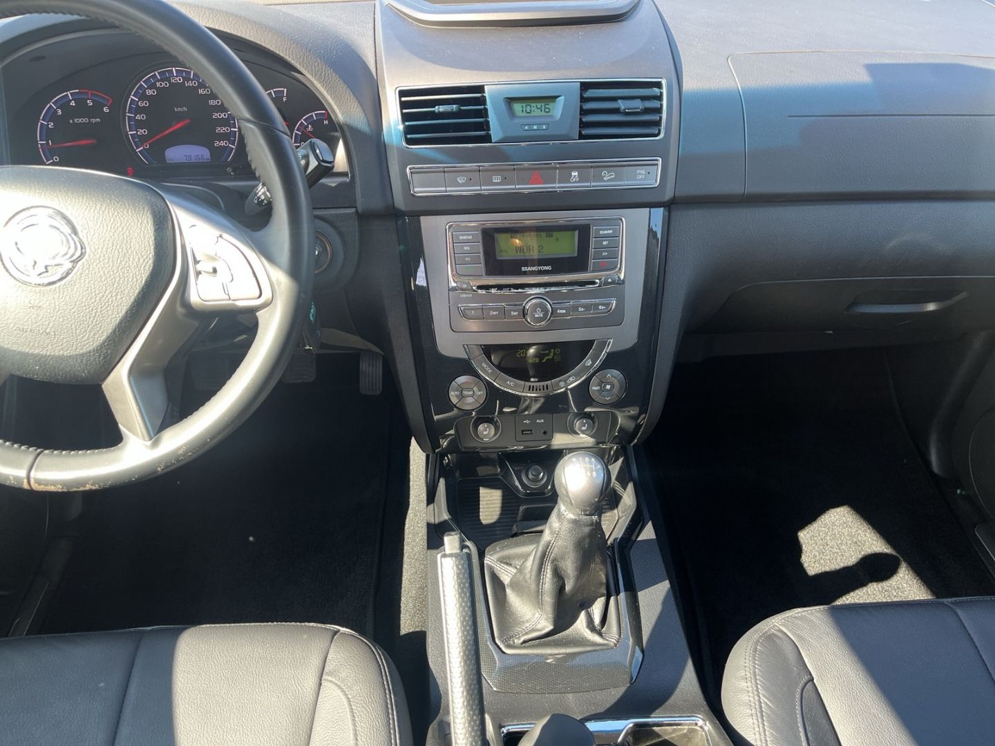 Fahrzeugabbildung Ssangyong REXTON e-XDi W Sapphire 2.2 4WD Klimaautom 7-Sit