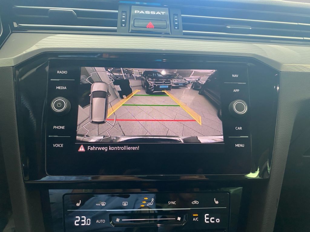 Fahrzeugabbildung Volkswagen Passat Variant 1.4 TSI Hybrid GTE inkl. WR