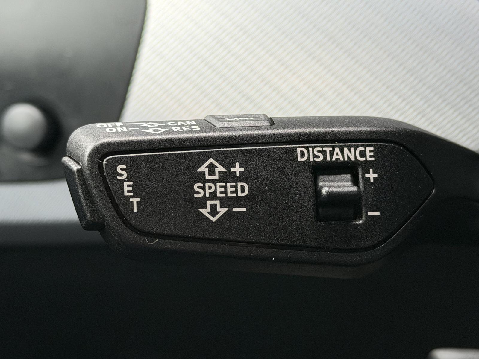 Audi A4 40 TFSI S Line |Leder|ACC|Xenon+|Assistenz|