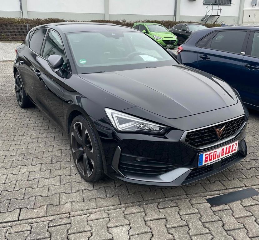 Image of Cupra Leon