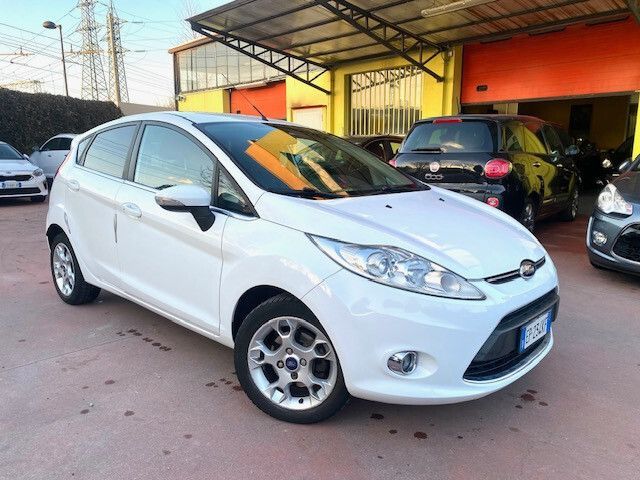 Ford Fiesta 1.4 5p. Bz.- GPL Titanium