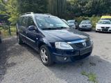 Dacia Logan MCV 16V Hi-Flex Laureate*AHK* - Dacia Logan: Limousine
