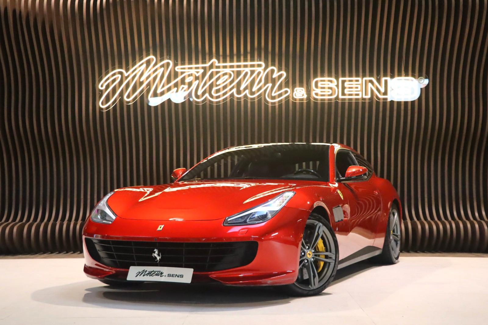 Ferrari GTC4Lusso 6.3 V12 DCT - PASSENGER DISPLAY - LIFT