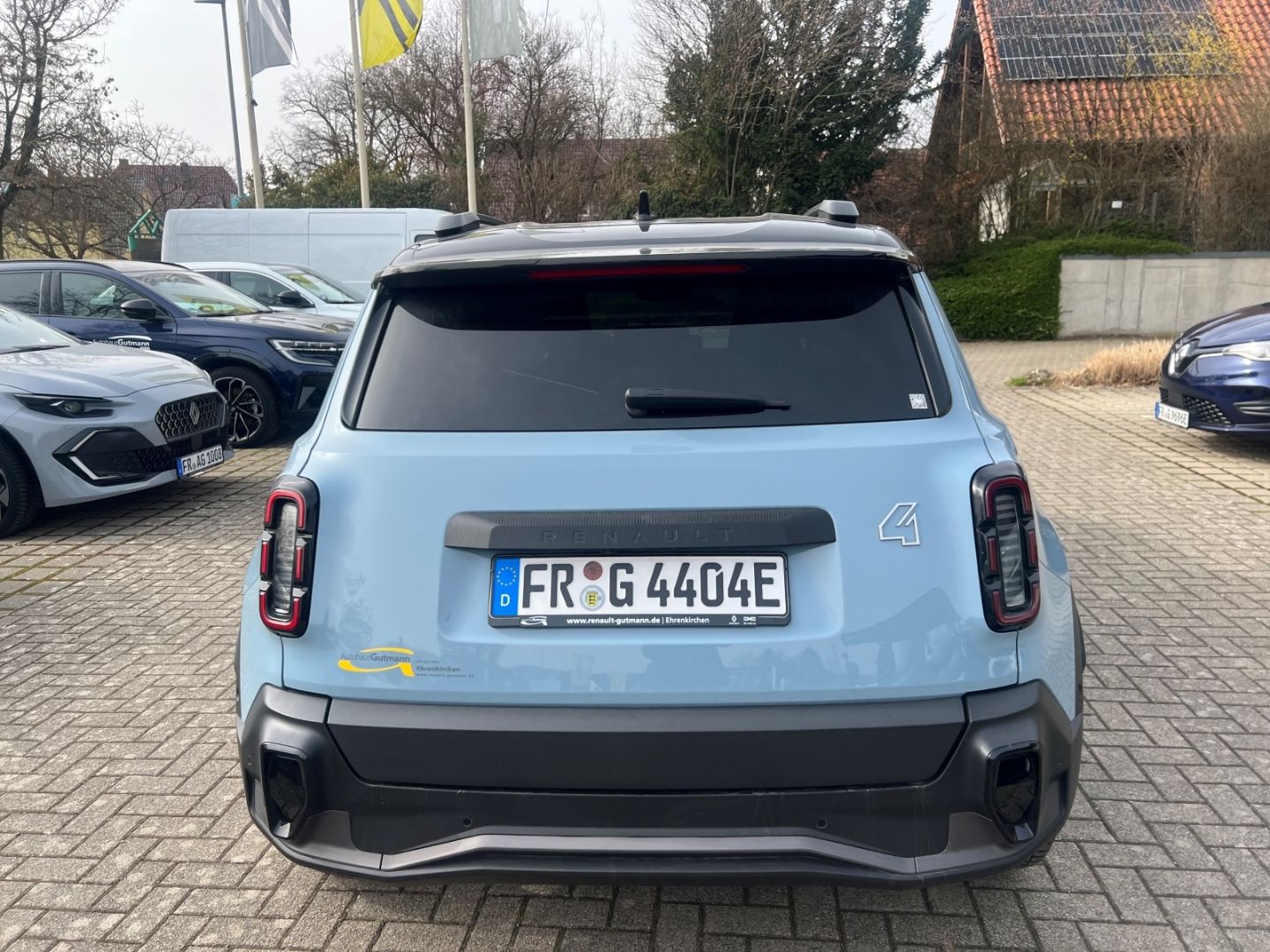 Fahrzeugabbildung Renault 4 Electric 150 Comfort Range Iconic 400 km Reich