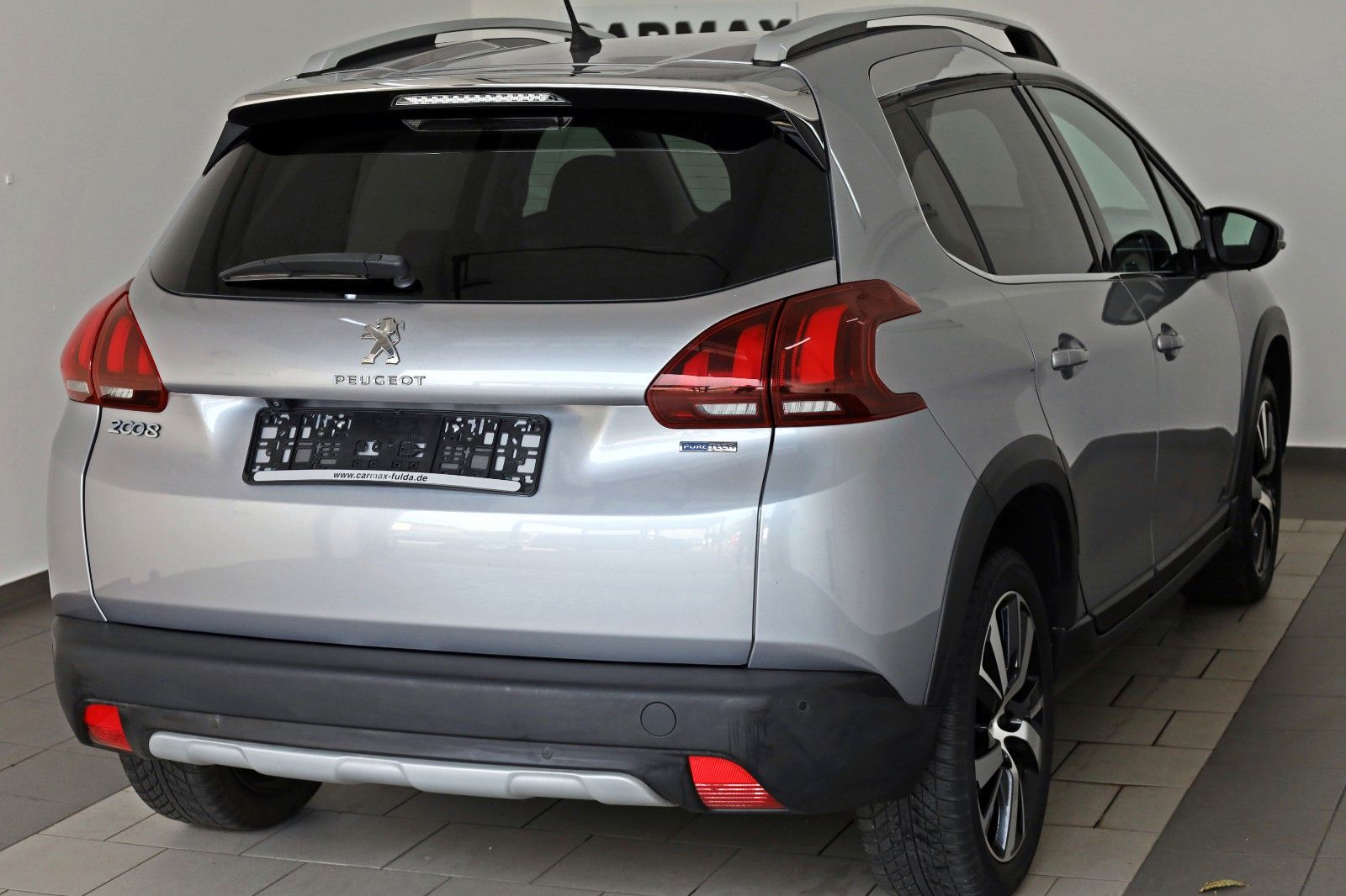 Fahrzeugabbildung Peugeot 2008 Allure Leder,Navi,Panorama,Kamera,SH,PDC