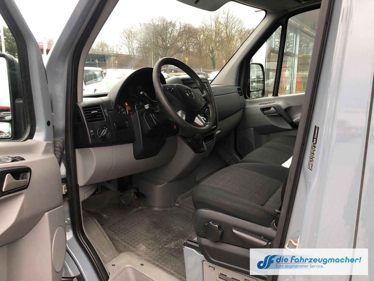 Fahrzeugabbildung Mercedes-Benz Sprinter Kasten L2H1 216CDI AHK SHZ Automatik Te