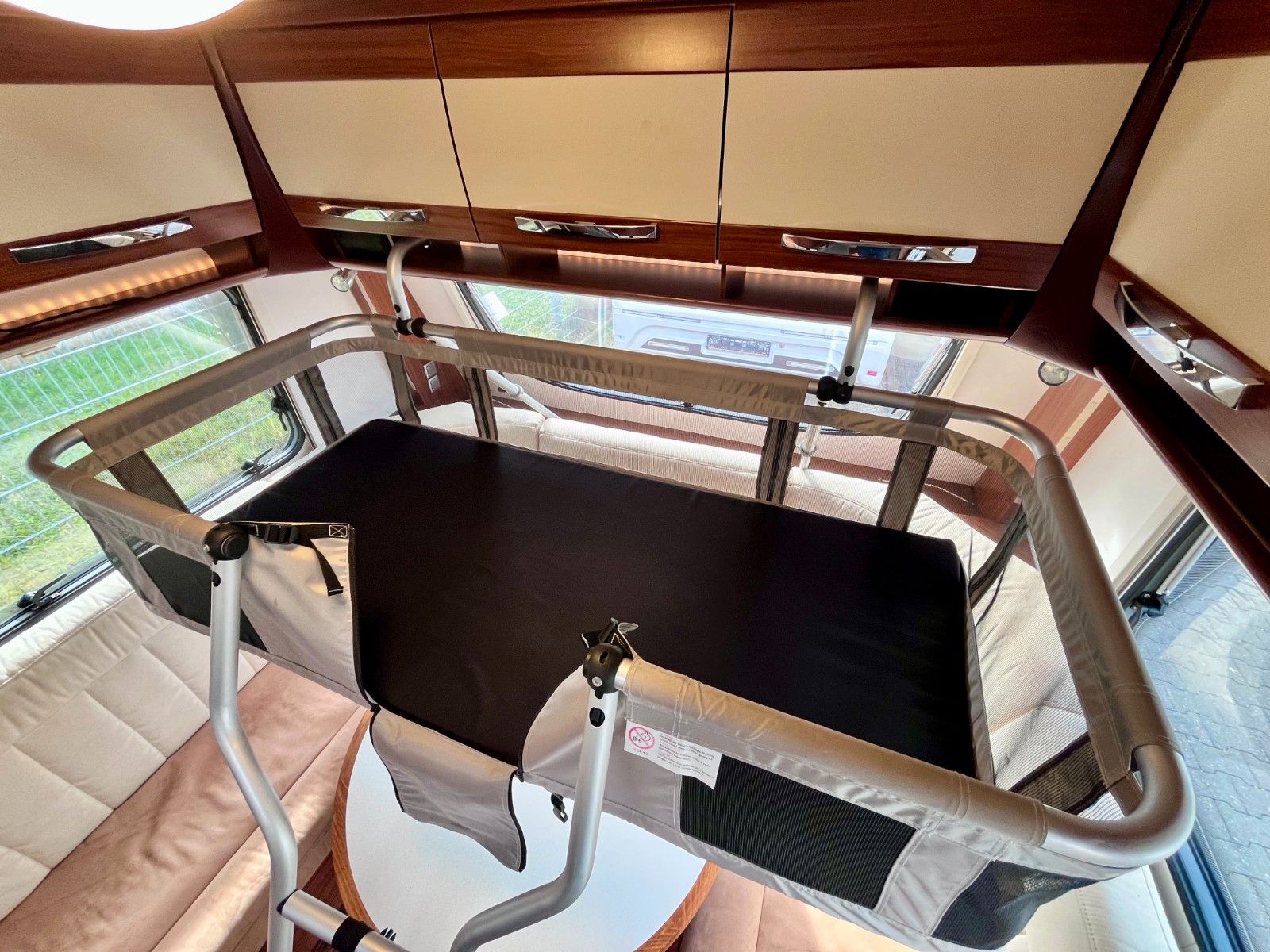 Fahrzeugabbildung HYMER / ERIBA / HYMERCAR Nova S 546 -Kinderbett, Solar, Mover -