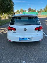 Volkswagen Golf 1.6 TDI BlueMotion BlueMotion - Volkswagen Golf aus 2011: Bluemotion