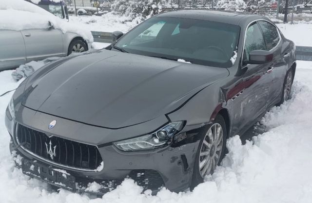 Maserati Ghibli V6 3.0 D