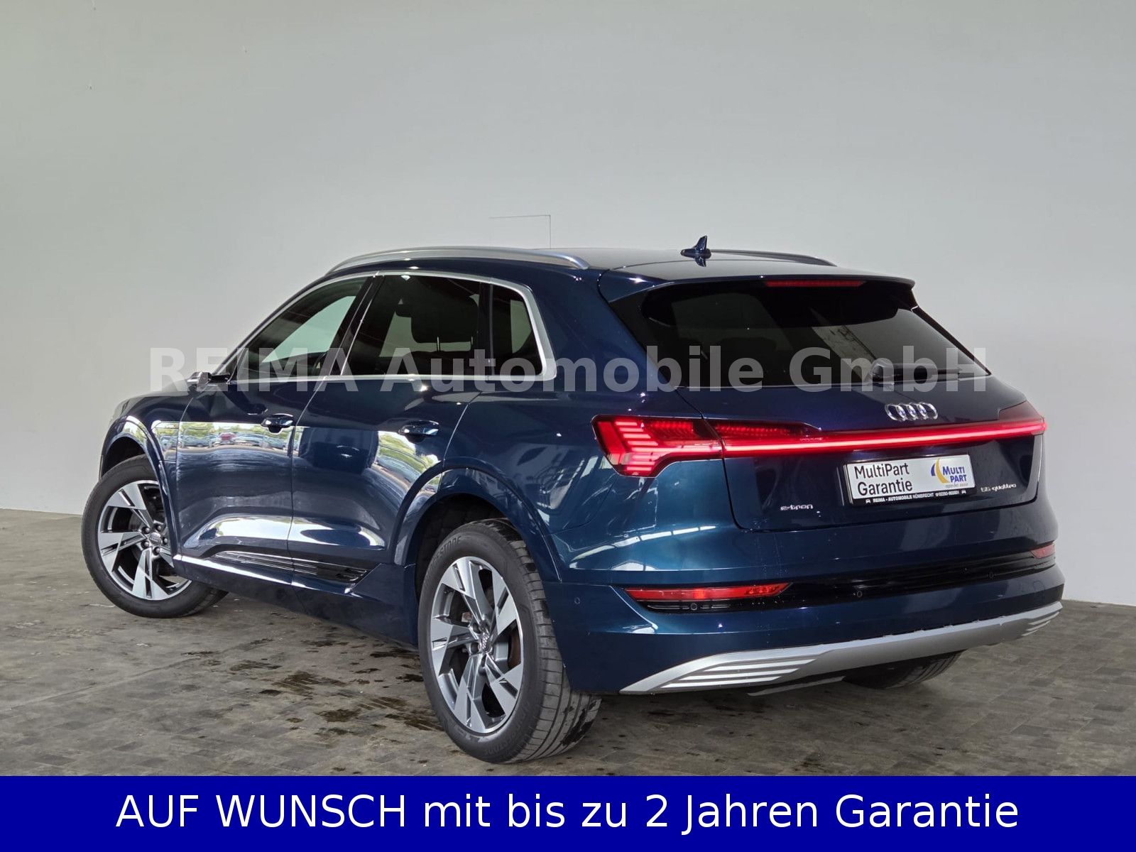 Fahrzeugabbildung Audi e-tron 55 quattro advanced, AHK, Virtual, ACC
