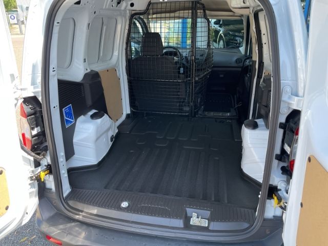 Fahrzeugabbildung Ford Transit Courier 1.0 EcoBoost Trend DAB, Klimaanl
