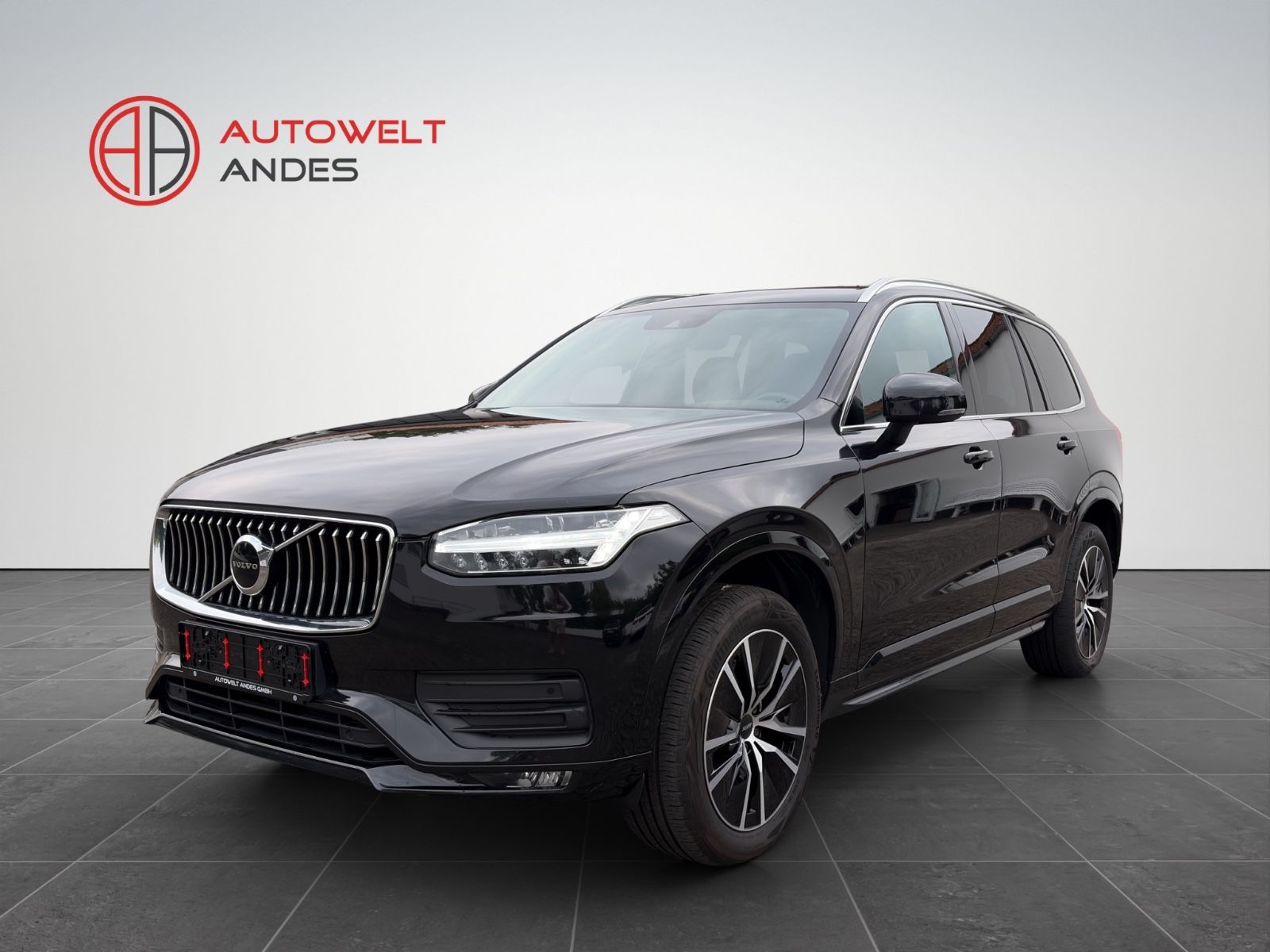 Volvo XC90 - 1