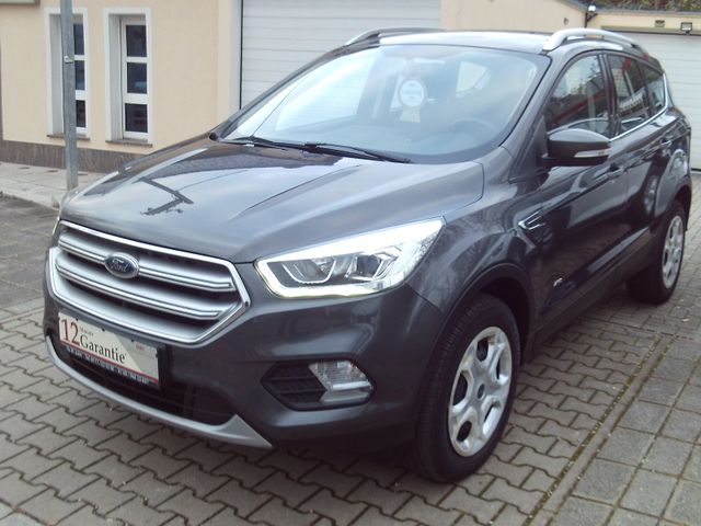 Ford Kuga Cool & Connect  ALLRAD,NAVI,PDC,