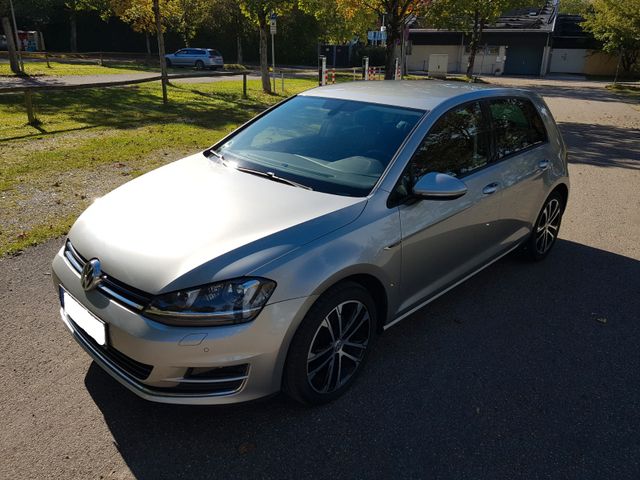 Volkswagen Golf 1.4 TSI BMT LOUNGE