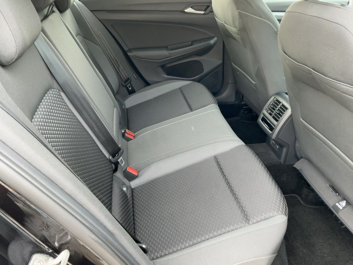 Volkswagen Golf - Bild 13