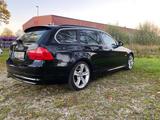 BMW 325d Tourig Edition Exclusive Edition Exclus - BMW 325 mit Diesel-Antrieb: Kombi, Automatik