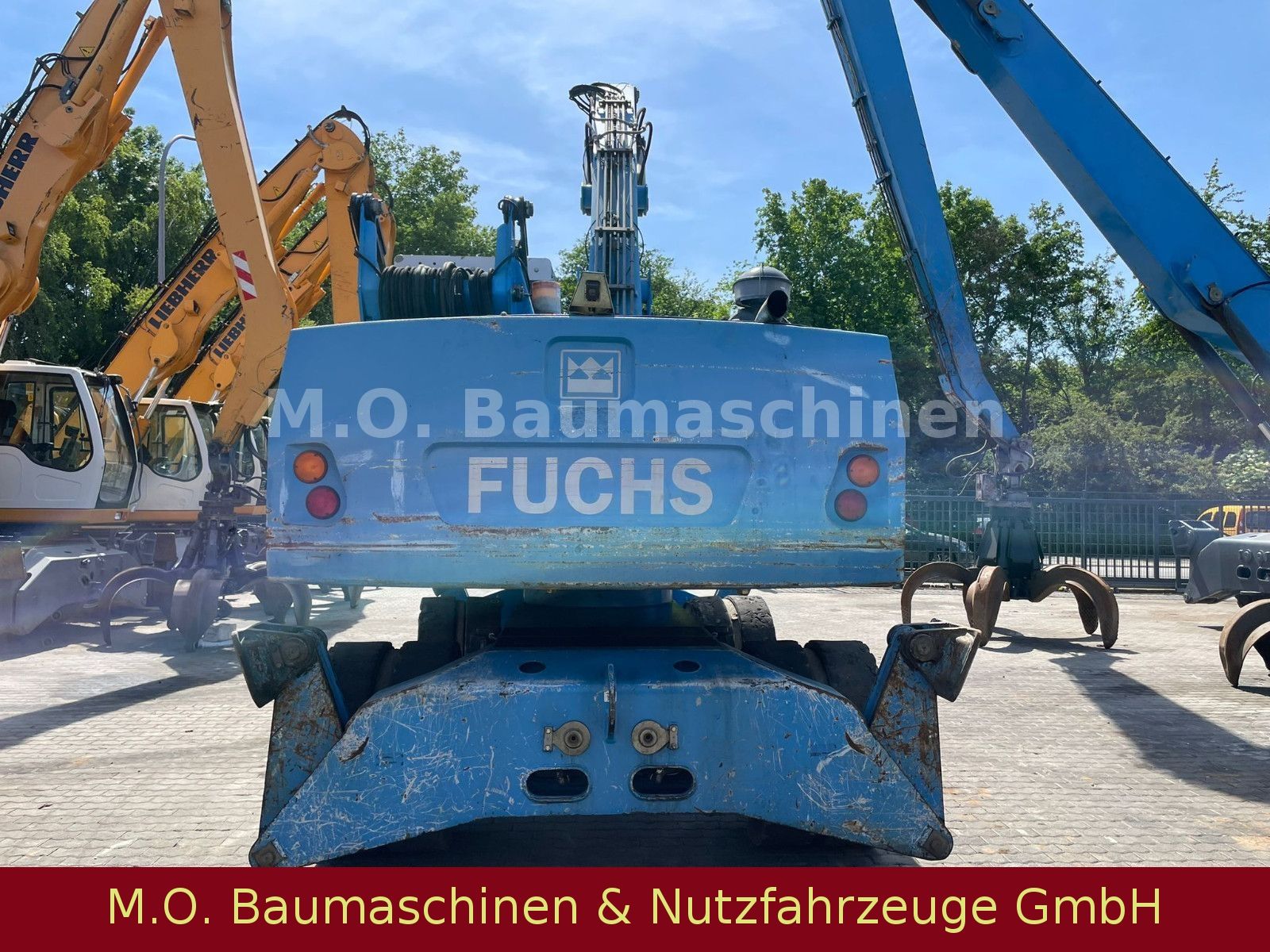 Fahrzeugabbildung Fuchs MHL 320/ZSA/Hochfahrbare Kabine/