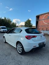 Alfa Romeo Giulietta 2.0 JTDm 170PS Super ... - Alfa Romeo Giulietta: 170 Ps