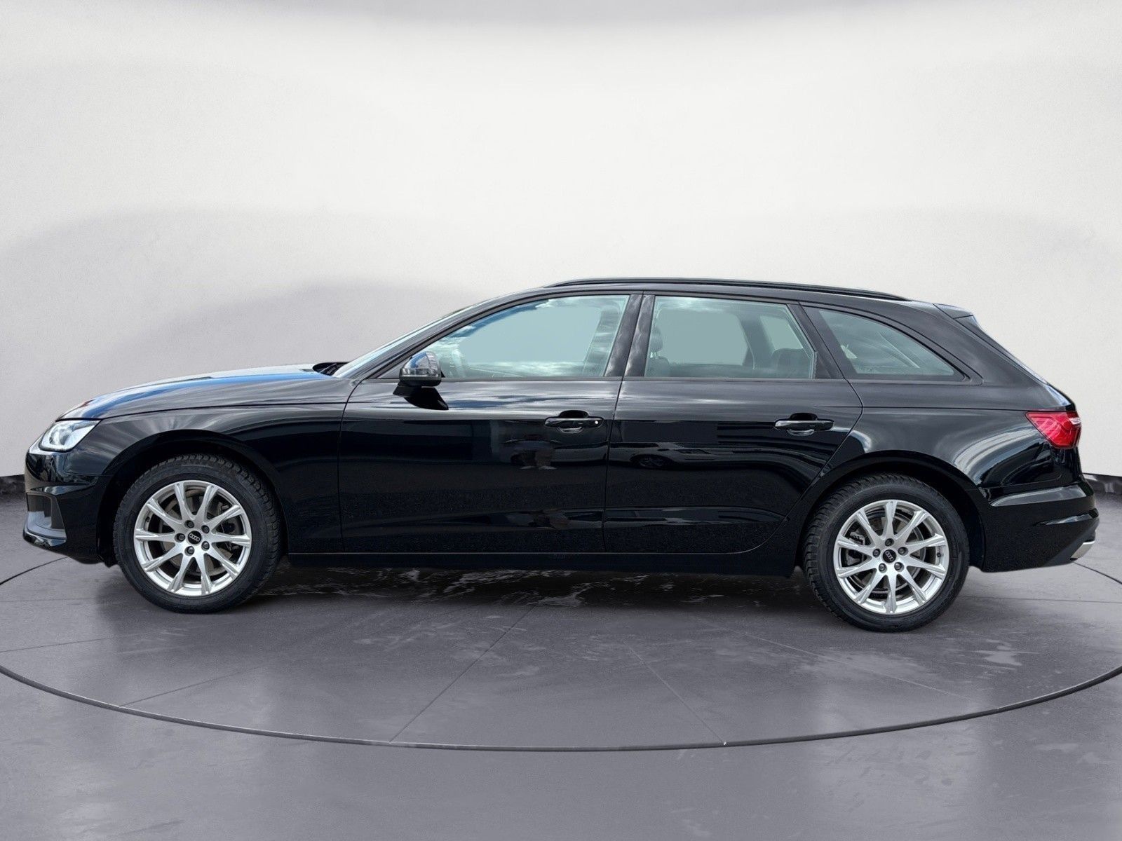 Audi A4 Avant 35 TFSI S tronic imagem 3