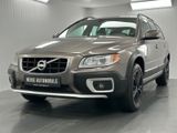 Volvo XC70 Kinetic 2,4 l 5 Zylinder Xenon Standheizung - Volvo XC70: 2.4