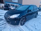 Ford Grand C-Max Grand C-MAX Sync Edition - Ford Grand C-Max: Sync Edition