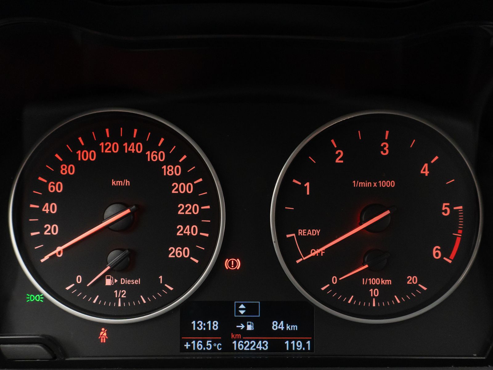 Fahrzeugabbildung BMW 118d Advantage PDChint Sitzhzg Geschwindigkeits