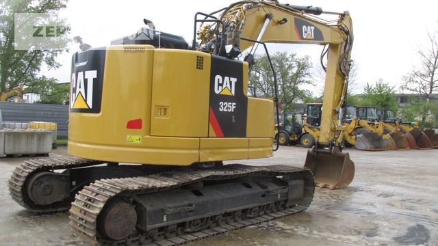 CAT 325FL