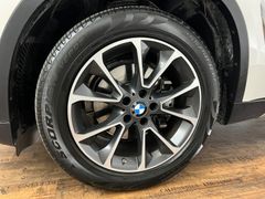 BMW X5 30d M SPORT / 4x4 /1./ NUR 26.tKM /GARANTIE BMW X5 30d M SPORT / 4x4 /1./ NUR 26.tKM /GARANTIE