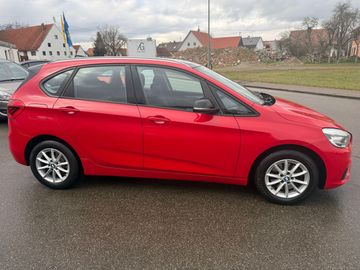 BMW 220 Active Tourer - 8