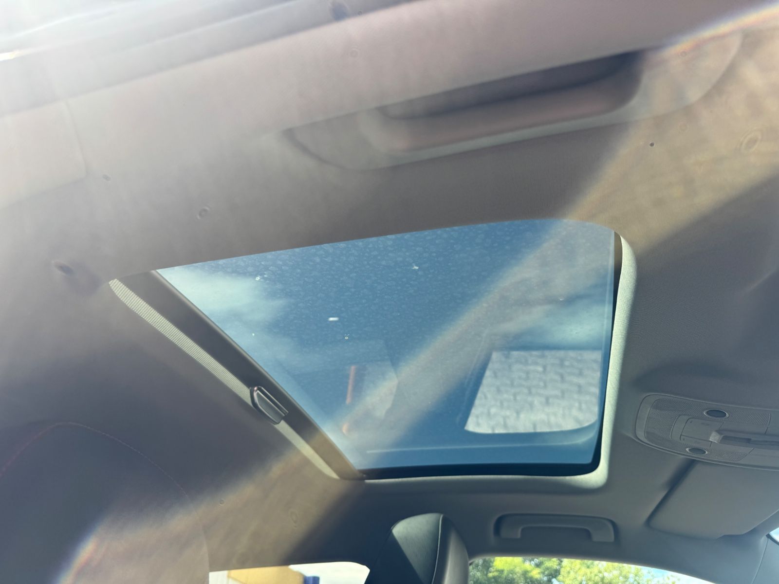 Fahrzeugabbildung Audi Q2 40 TFSI quattro S Line Leder+Navi+Panorama+LE