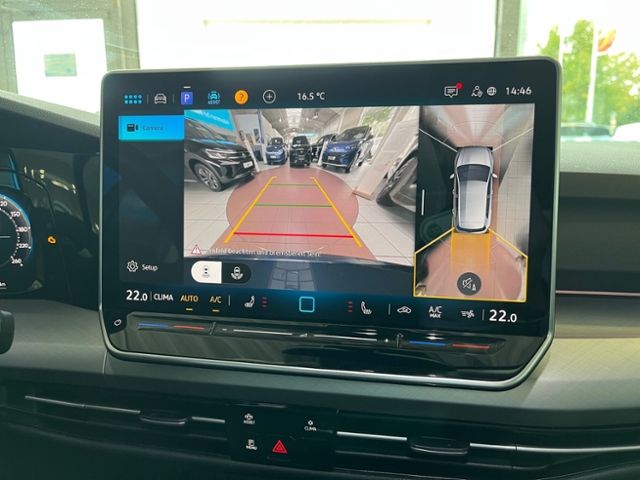 Fahrzeugabbildung Volkswagen Golf 1.5 TSI LIFE APP-CONNECT GJR AREA VIEW