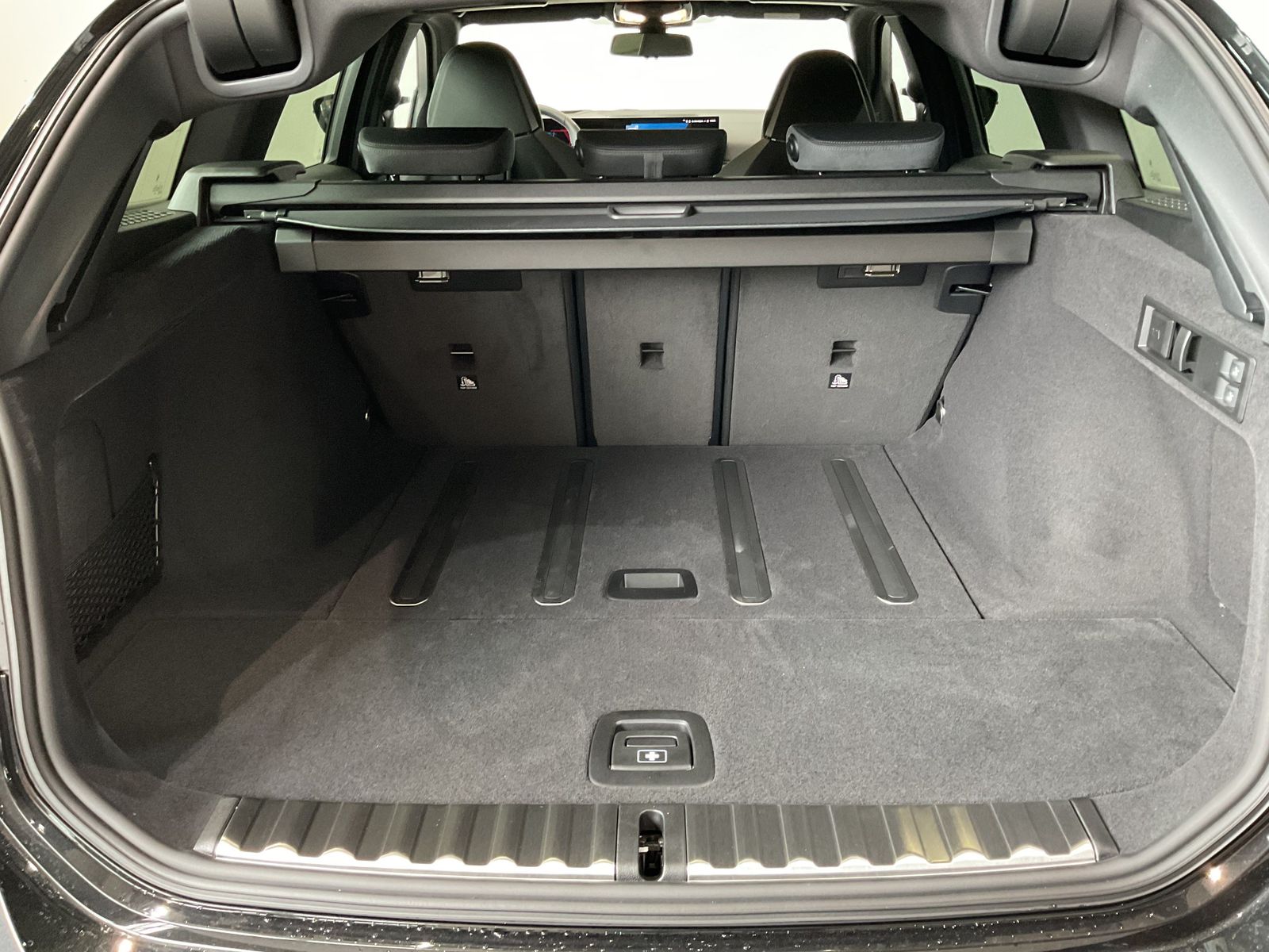 Fahrzeugabbildung BMW M3 Touring Sitzbelüftung vorn, HK Surround, Komf