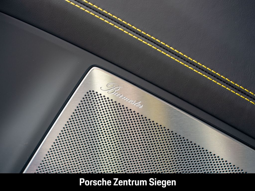 Porsche 992 (911) Turbo S