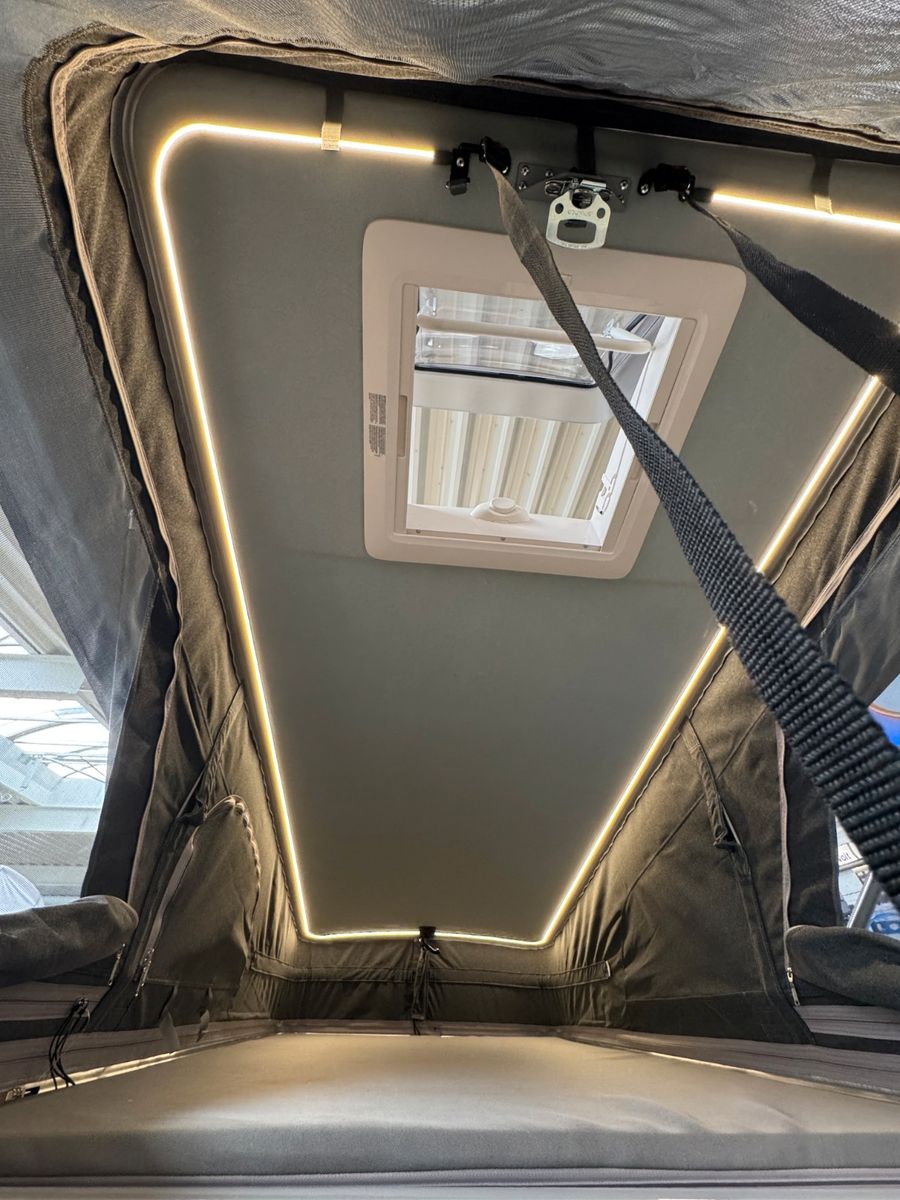 Fahrzeugabbildung Bürstner Habiton Mercedes HMX 6.0 Allrad 4x4 Schlafdach !
