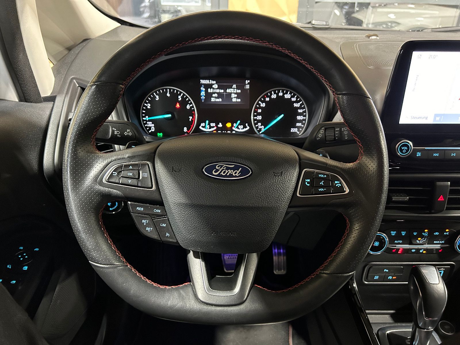 Fahrzeugabbildung Ford EcoSport ST-Line/KAMERA/NAVI/PANO/APPLE/SHZ