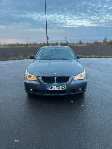 BMW E60 525i