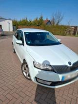 Volkswagen Ich verkaufe mein sparsames Auto Skoda Rapid - Sparsame mit Diesel-Antrieb