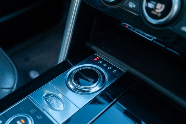 Land Rover Discovery 5 HSE SD4/ 7 SITZER/ 360°/ LED/ PRO Land Rover Discovery 5 HSE SD4/ 7 SITZER/ 360°/ LED/ PRO