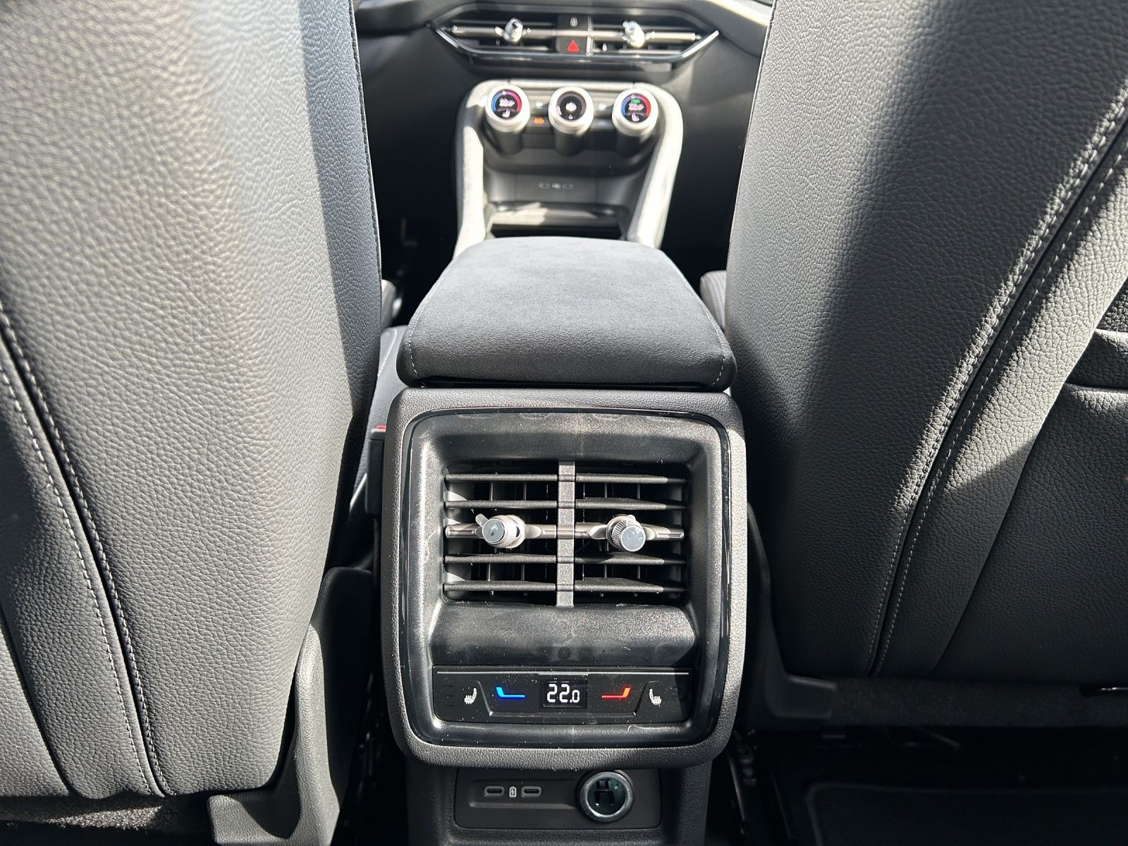 Fahrzeugabbildung SKODA Kodiaq 1.5 TSI iV Sportline AHK MATRIX HUD