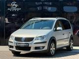 Volkswagen Touran CrossTouran LEDER/SHZ/PDC - Volkswagen: Crosstouran