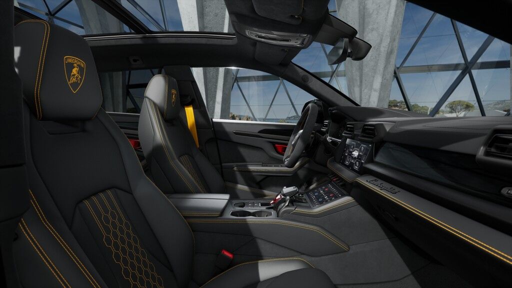 Fahrzeugabbildung Lamborghini Urus 4.0 V8 PHEV SE|PANO|B/O 3D|ON STOCK|READY