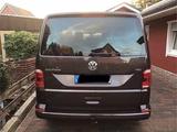 Volkswagen T6 Multivan mit beidseitig Schiebetüren - : Van, mit Schiebetür