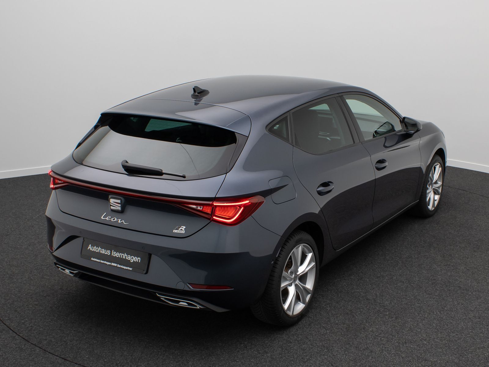 Fahrzeugabbildung SEAT Leon e-HYBRID FR Tempomat DigitDispl ParkAsssit